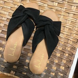 Lulu’s Santana suede slide sandals